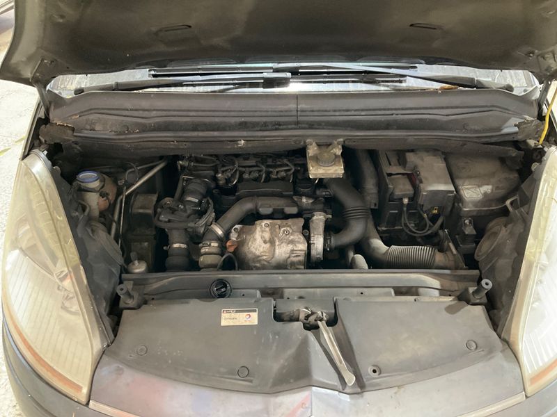 Citroen C4 Grand Picasso 1.6 HDi Cool 2010 – снимка 12