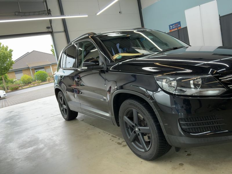 Volkswagen Tiguan 2.0 TDI Trend & Fun BlueMotion Tech 2015 – снимка 12
