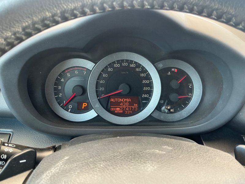 Toyota RAV 4 2.2 D-4D Crossover Exclusive 2012 – снимка 18