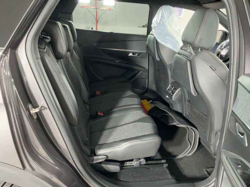 Peugeot 5008 1.5 Blue-HDi GT Line 2018 – снимка 20
