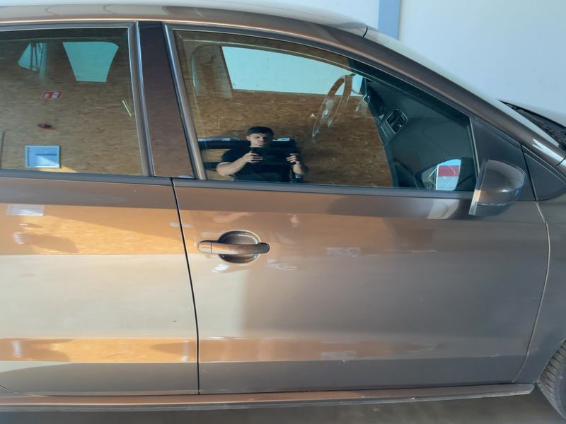 Volkswagen Polo 1.6 TDI Comfortline 2014 – снимка 10