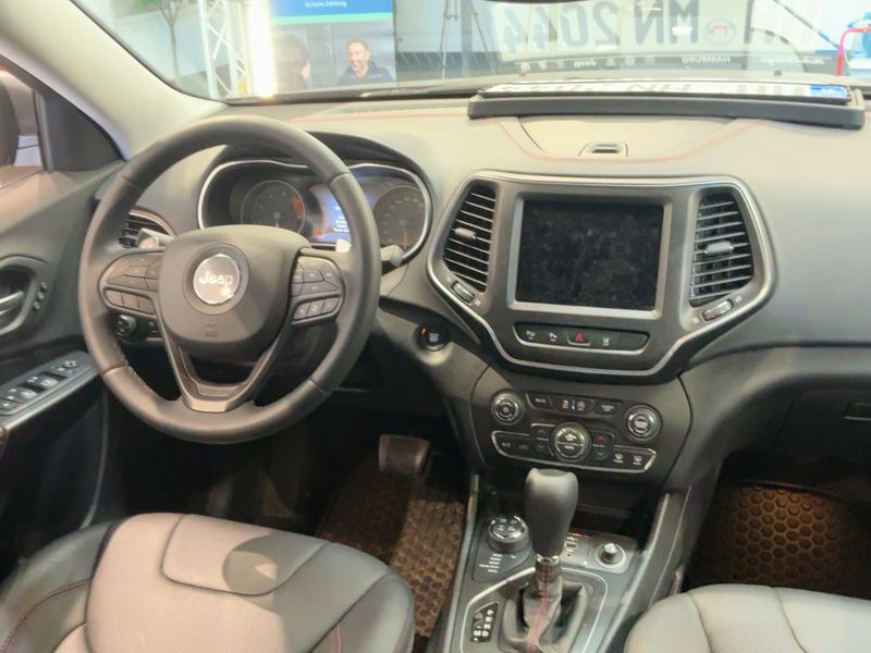 Jeep Cherokee 2.0 TGDi Trailhawk 4WD 2019 – снимка 18