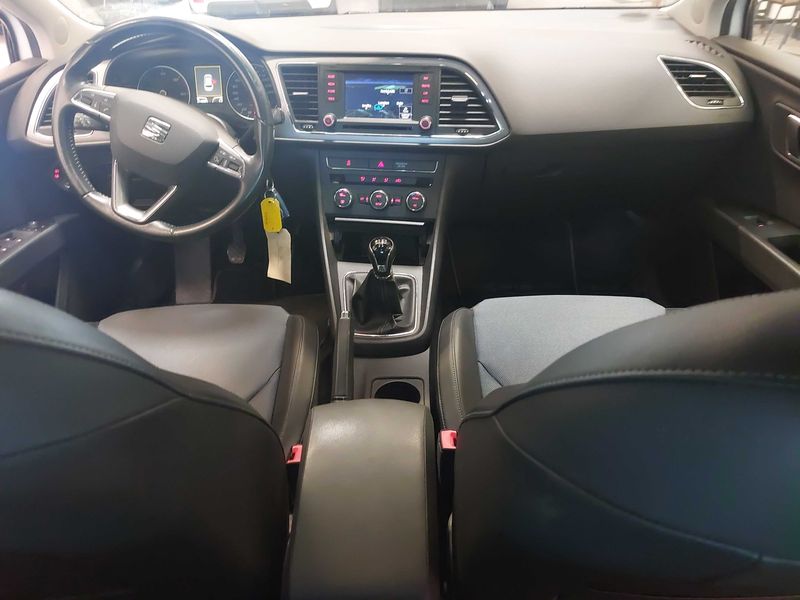 Seat Leon 1.6 TDI I-Tech 2014 – снимка 11