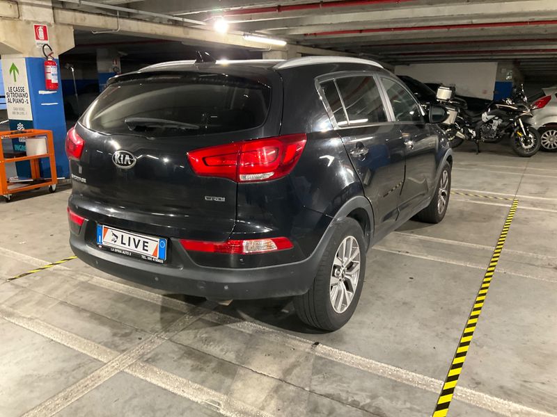Kia Sportage 1.7 CRDi Cool 2WD 2015 – снимка 2