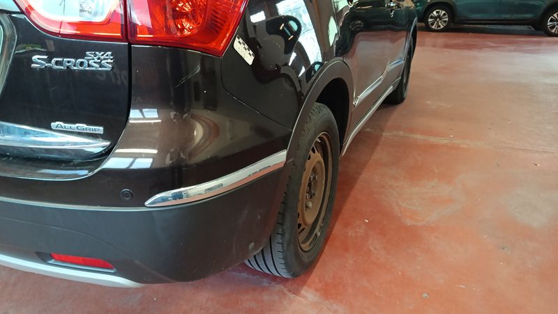 Suzuki SX4 S-Cross 1.6 DDiS Style 4WD 2014 – снимка 40