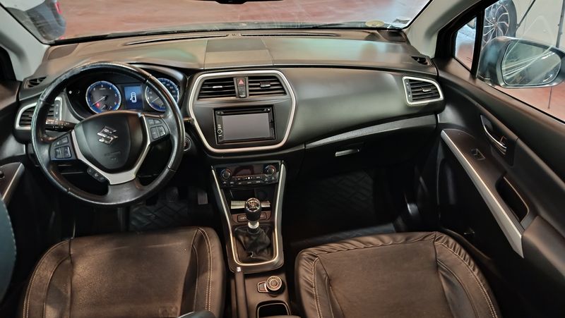 Suzuki SX4 S-Cross 1.6 DDiS Style 4WD 2014 – снимка 17