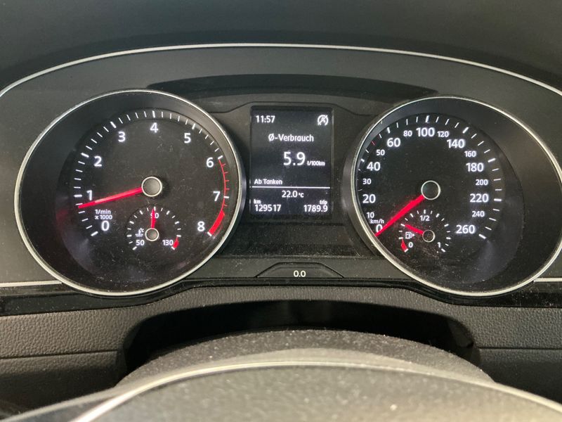 Volkswagen Passat 1.4 TSI ACT Comfortline BlueMotion Tech 2018 – снимка 19
