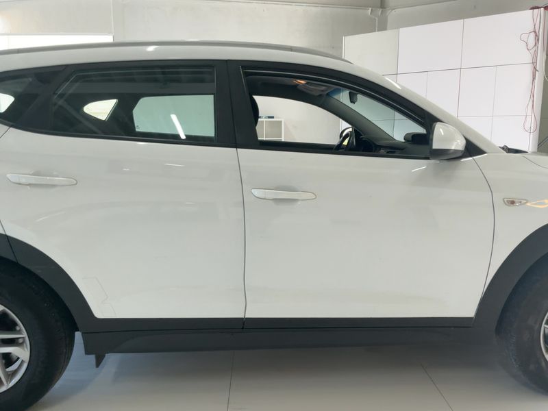 Hyundai Tucson 1.6 Classic blue 2WD 2018 – снимка 10