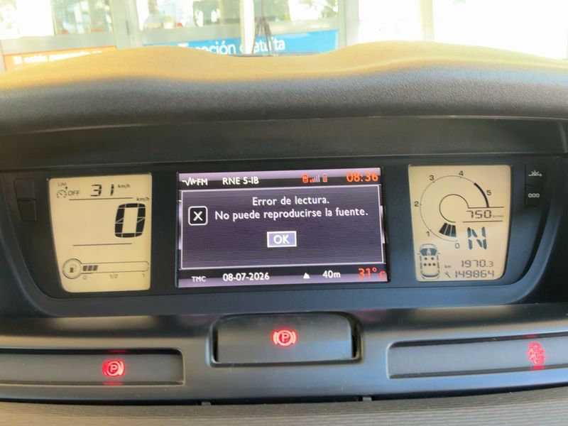 Citroen C4 Grand Picasso 2.0 HDi Exclusive Plus 2010 – снимка 18