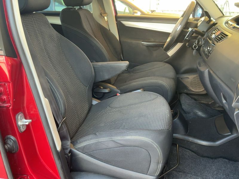 Citroen C4 Grand Picasso 2.0 HDi Exclusive Plus 2010 – снимка 16