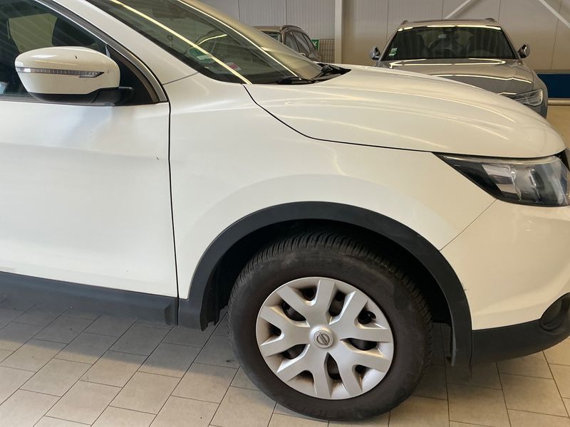 Nissan Qashqai 1.2 Visia 2014 – снимка 21