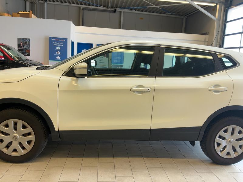 Nissan Qashqai 1.2 Visia 2014 – снимка 4