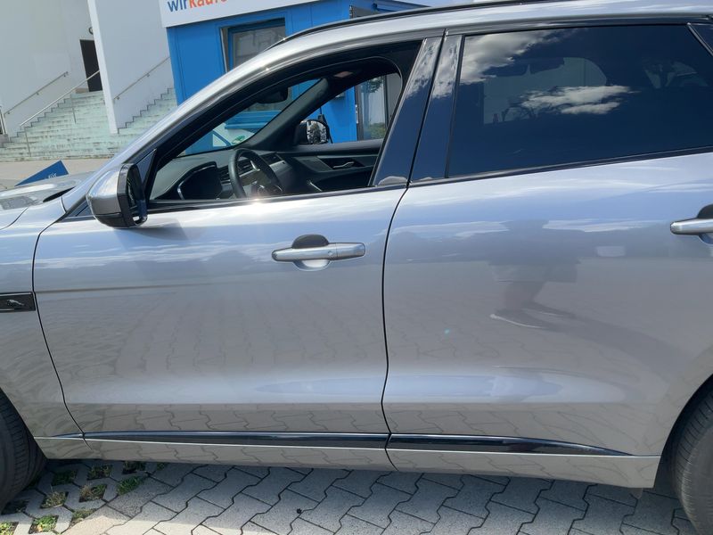 Jaguar F-Pace P400e Plug-in Hybrid R-Dynamic S AWD 2022 – снимка 4
