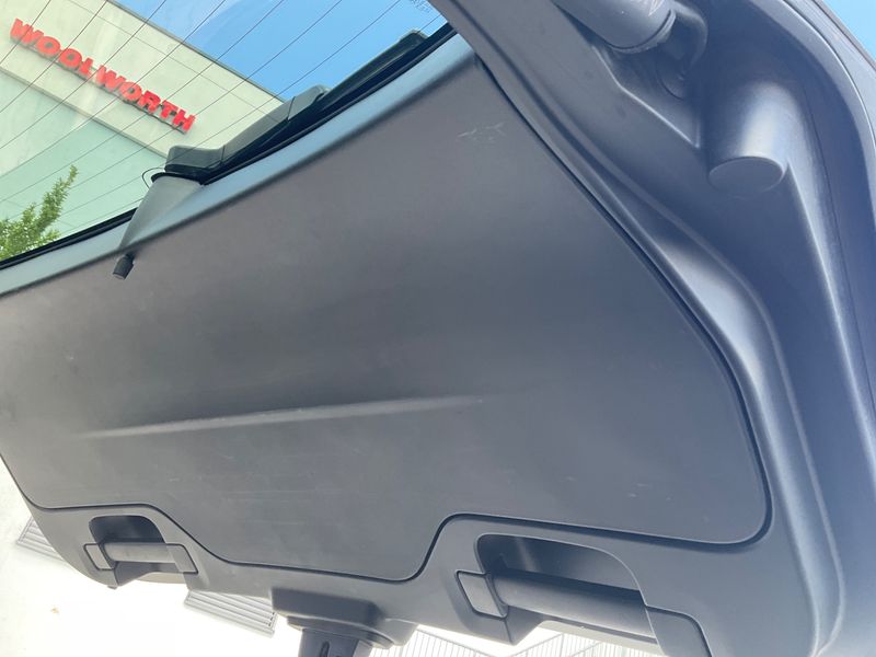 Jaguar F-Pace P400e Plug-in Hybrid R-Dynamic S AWD 2022 – снимка 23