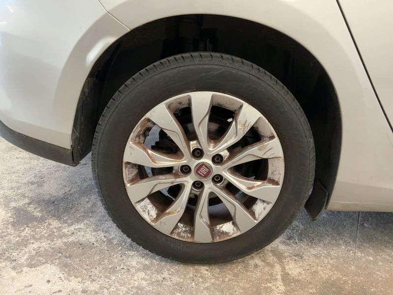 Fiat Tipo 1.6 JTDM Lounge 2016 – снимка 9