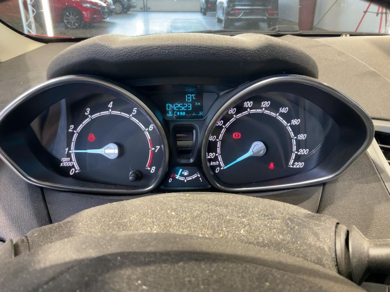 Ford Fiesta 1.0 EcoBoost Trend 2017 – снимка 18