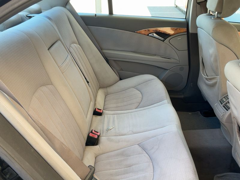 Mercedes-Benz E-Klasse E 280 CDI Elegance 2007 – снимка 19