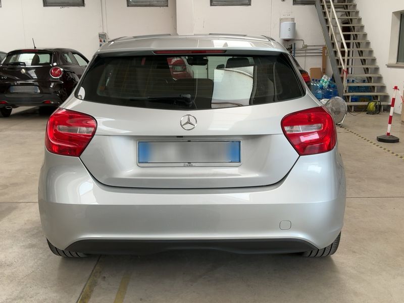 Mercedes-Benz A-Klasse A 180 CDI BlueEfficiency Executive 2015 – снимка 7