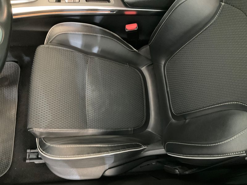 Renault Megane 1.3 TCe BOSE-Edition 2019 – снимка 26