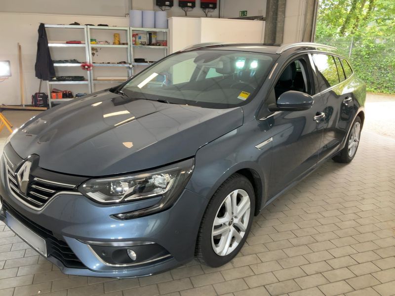 Renault Megane 1.3 TCe BOSE-Edition 2019 – снимка 1
