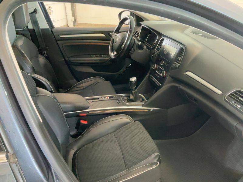 Renault Megane 1.3 TCe BOSE-Edition 2019 – снимка 17