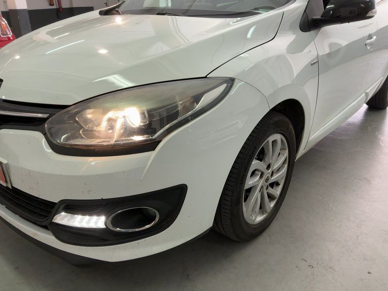 Renault Megane 1.2 Limited 2015 – снимка 2