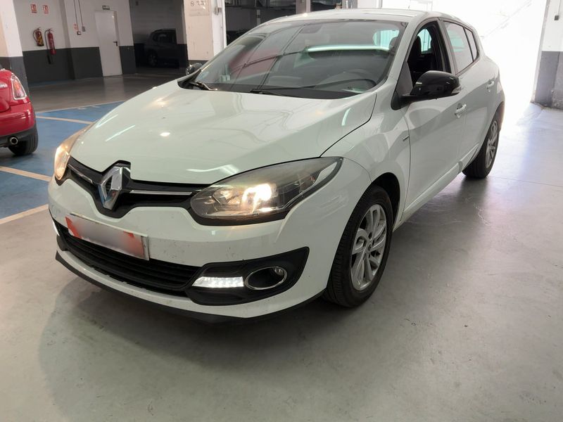Renault Megane 1.2 Limited 2015 – снимка 1