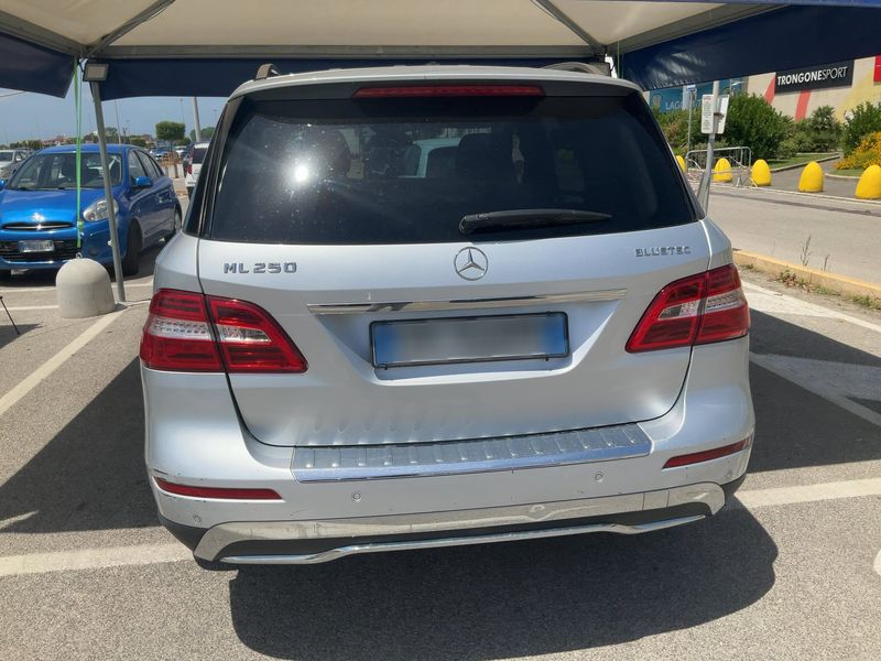 Mercedes-Benz M-Klasse ML 250 CDI Sport 2012 – снимка 5