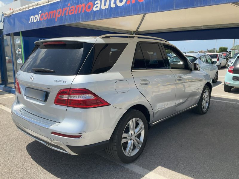 Mercedes-Benz M-Klasse ML 250 CDI Sport 2012 – снимка на щета