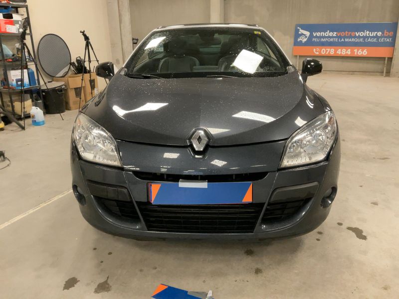Renault Megane 1.5 dCi Luxe 2012 – снимка 14