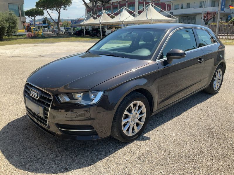 Audi A3 2.0 TDI Attraction 2015 – снимка 2