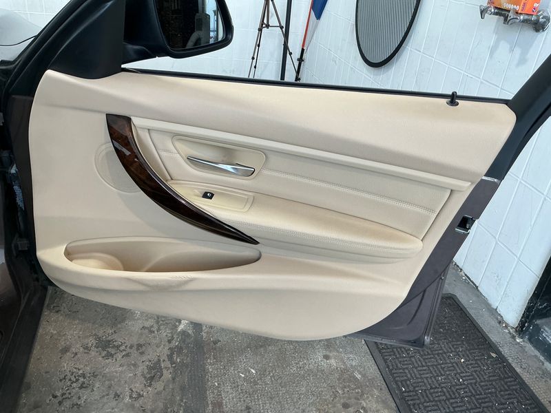 BMW 3er 330d 2014 – снимка 24