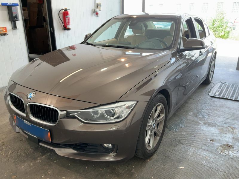 BMW 3er 330d 2014 – снимка 1