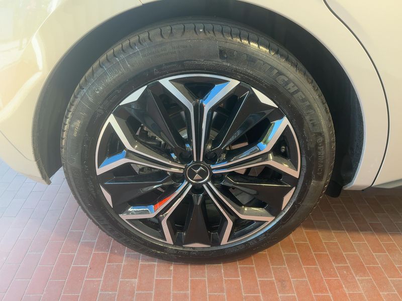 DS Automobiles DS4 1.6 E-Tense Hybrid Rivoli 2023 – снимка 9