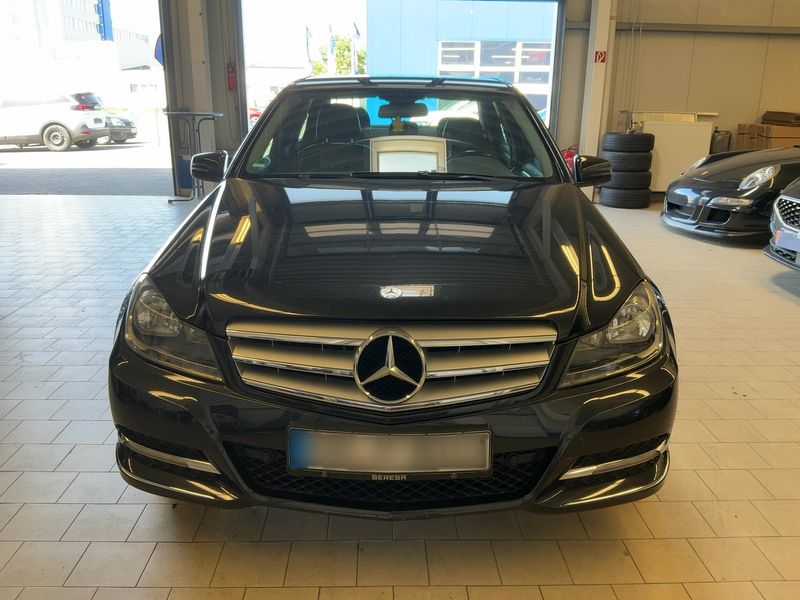 Mercedes-Benz C-Klasse C 180 CGI BlueEfficiency Avantgarde 2012 – снимка 14