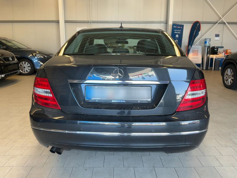 Mercedes-Benz C-Klasse C 180 CGI BlueEfficiency Avantgarde 2012 – снимка 7