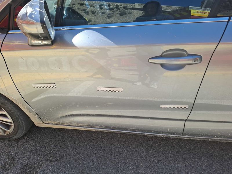 Citroen C4 1.6 Blue-HDi Millenium 2016 – снимка 53