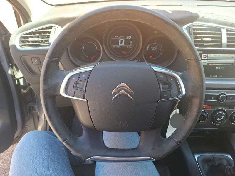 Citroen C4 1.6 Blue-HDi Millenium 2016 – снимка 36