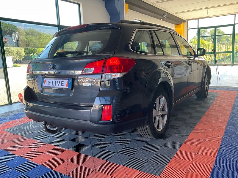 Subaru Outback 2.0 Diesel Style 2015 – снимка 2