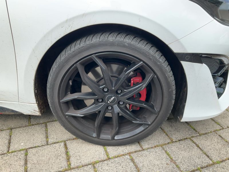 Kia pro_cee'd 1.6 TGDI GT 2023 – снимка 11