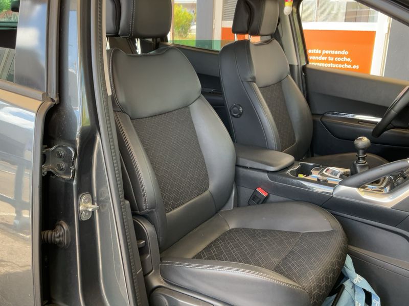 Peugeot 3008 1.6 Blue-HDi Allure 2016 – снимка 16