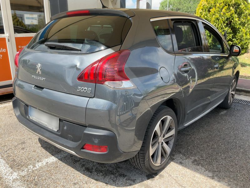 Peugeot 3008 1.6 Blue-HDi Allure 2016 – снимка 8