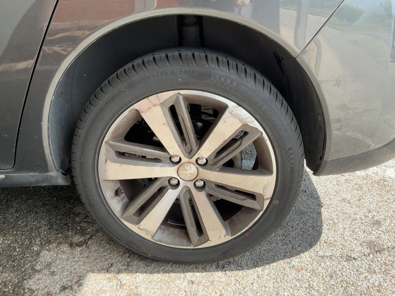Peugeot 3008 1.6 Blue-HDi Allure 2016 – снимка 5