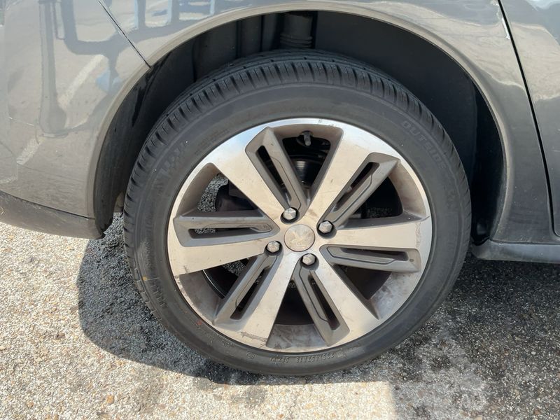 Peugeot 3008 1.6 Blue-HDi Allure 2016 – снимка 9