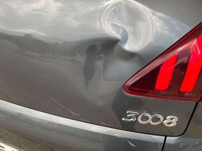 Peugeot 3008 1.6 Blue-HDi Allure 2016 – снимка 26
