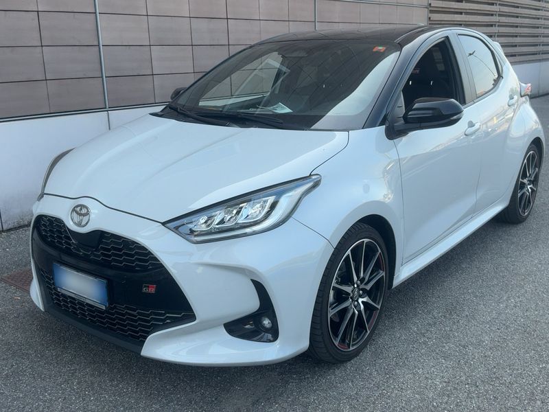 Toyota Yaris 1.5 Hybrid GR Sport 2024 – снимка 1
