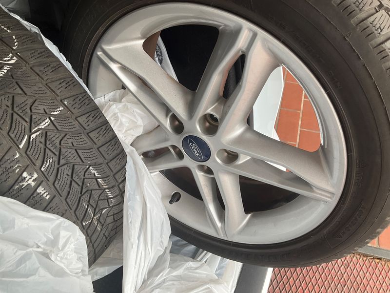 Ford C-Max 1.5 EcoBoost Titanium 2018 – снимка 15
