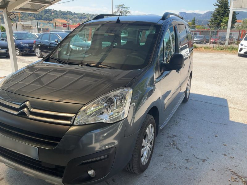 Citroen Berlingo 1.2 e-THP 20 Aniversario Edition 2017 – снимка 2