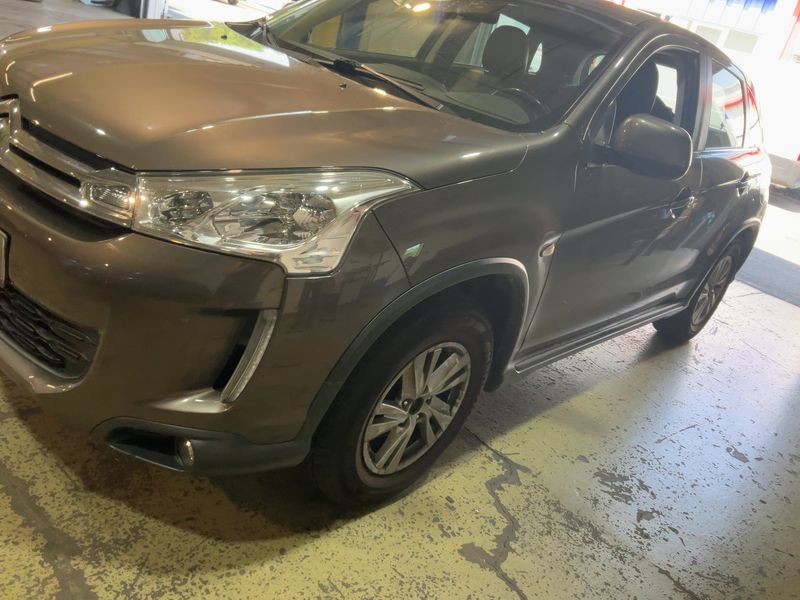Citroen C4 Aircross 1.8 HDi Tendance 4WD 2012 – снимка 2