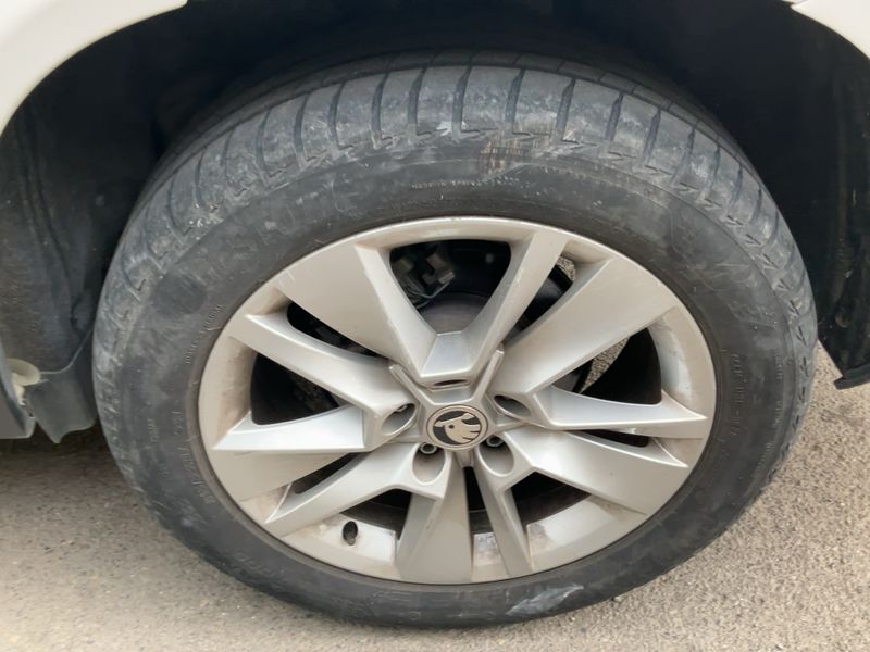 Skoda Karoq 1.0 TSI Ambition 2020 – снимка 5